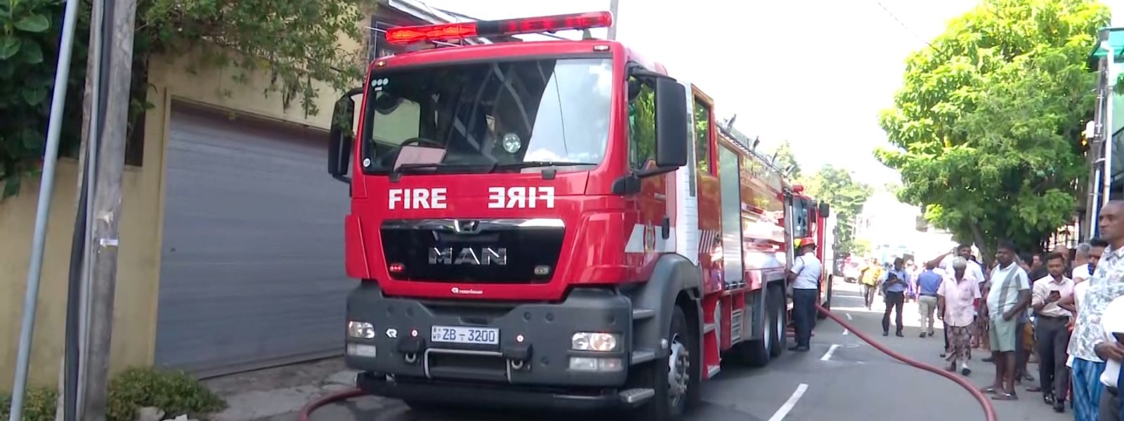Fire Erupts in Narahenpita Apartment Complex